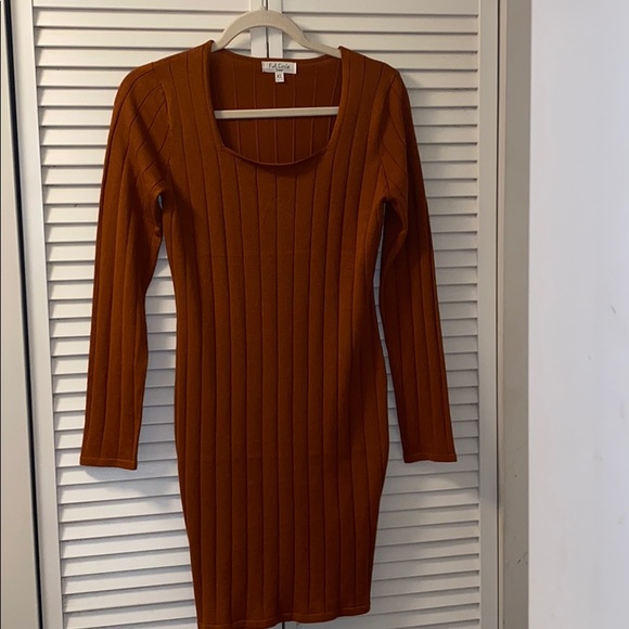 Full Circle Trends mini dress.🔥 - Picture 3 of 4